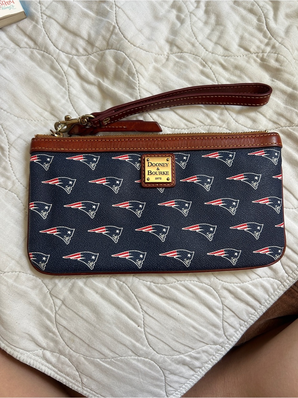 Dooney & Bourke New England Patriots Navy canvas & Leather Wristlet wallet